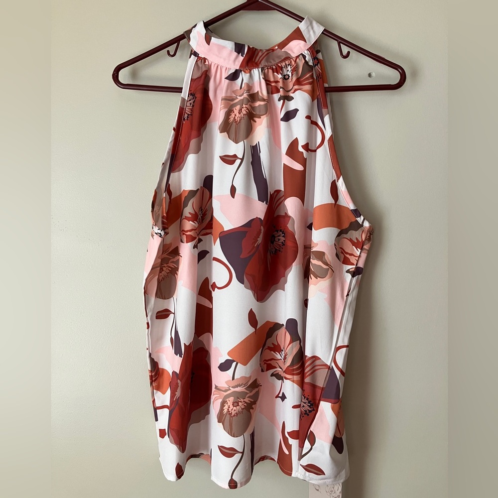 Emery Rose Halter Top Poppies With Key Hole Bow Detail in Back Size Large